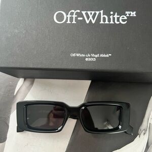 Off-White  Black Rectangular Sunglasses